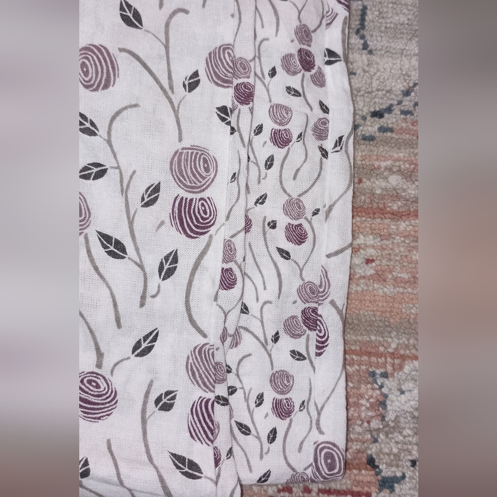 Ikea Majviva Purple White Floral Cotton duvet Cover size 81" By 81" - Picture 4 of 9